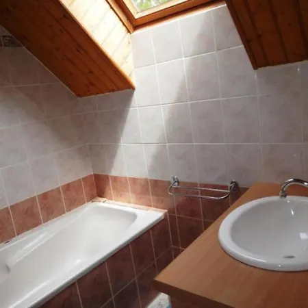 Дом отдыха House Coste De Troun 3